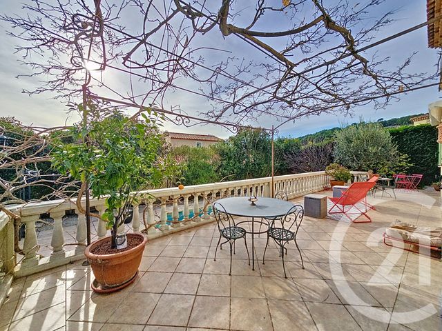 Maison à vendre - 5 pièces - 127,49 m2 - Marseille - 13013 - PROVENCE-ALPES-COTE-D-AZUR